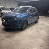 Lancia Ypsilon Silver Plus Hybrid 2023 – 14.000 km