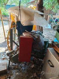 Seminatrice per granturco