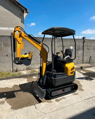 MINI ESCAVATORE IDRAULICO TP18 – NUOVO 2026