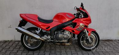 Triumph 955 Sprint Rs
