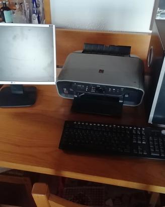 Postazione computer fisso