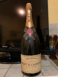 Bottiglia di moet