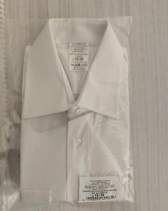 Camicia militare di colore bianca