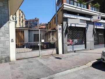 AUTORIMESSA A TORINO