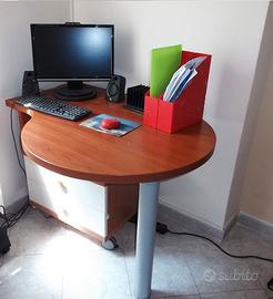 SCRIVANIA DI FORMA PARTICOLARE + CASSETTIERA