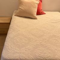 2 cuscini, federe per cuscini + coperta