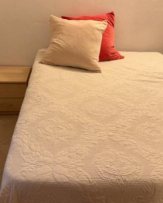 2 cuscini, federe per cuscini + coperta