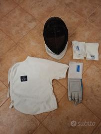 Completo per Scherma Maschera corazzetta guanto