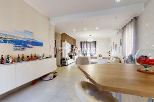 APPARTAMENTO QUADRILOCALE RISTRUTTURATO CON DOPPI