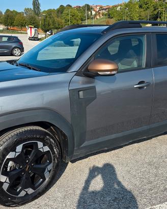 dacia duster hybrid