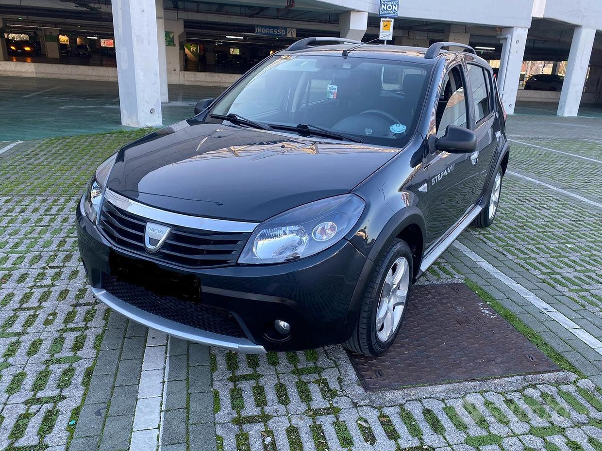 DACIA Sandero 1ª serie