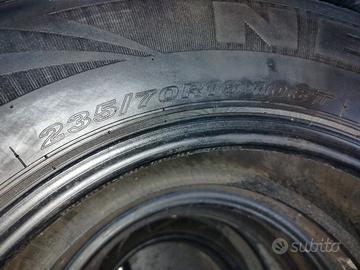 pneumatici/ gomme 235/70/R16