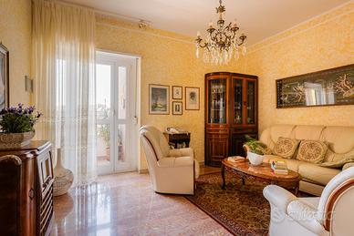 ? VIA SANSOVINO 95 scala E, TORINO - TRILOCALE 86