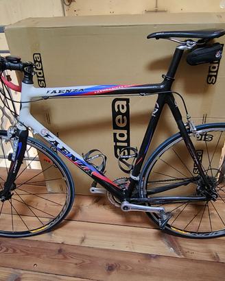 Bici corsa carbonio + coppia ruote