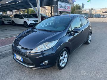 Ford Fiesta 1.4 5 porte Bz.- GPL Titanium Unipro 2