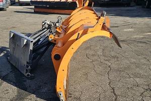 LAMA SGOMBRANEVE BUCHER mod: LM32