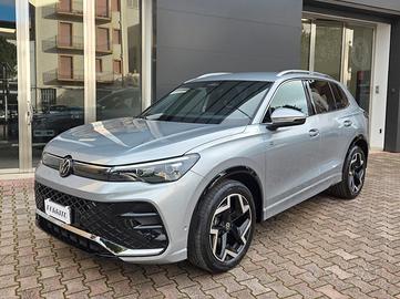 Volkswagen Tiguan 2.0 TDI 150 CV DSG R-LINE 2025