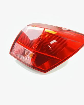 STOP FANALE POSTERIORE DESTRO NISSAN Qashqai 1° S