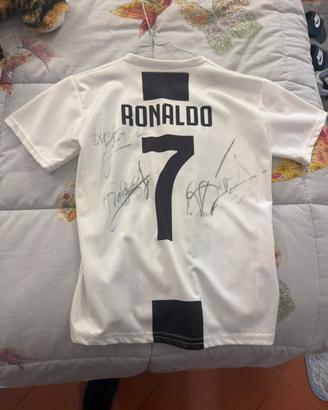 Maglietta juve firmata da Ronaldo,Dybala,bernandes