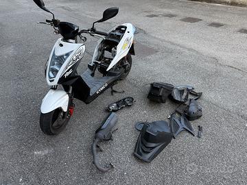 Kymco Agility 50 RS 2011 - da rimettere in strada