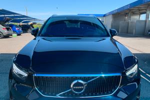 Volvo XC 40 T3 163 cv