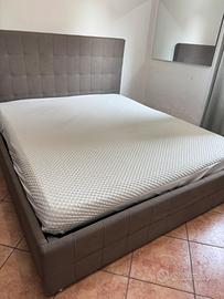 Letto matrimoniale contenitore con materasso