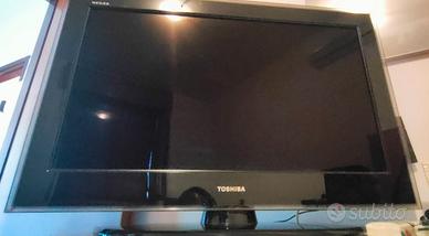 oggetti vari tv/tab/telefoni/clima/cyclette/altro