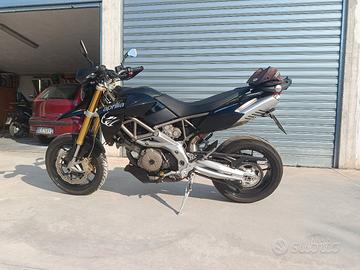 moto Aprilia  Dorsoduro 750 anno 2008