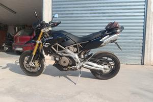 moto Aprilia  Dorsoduro 750 anno 2008