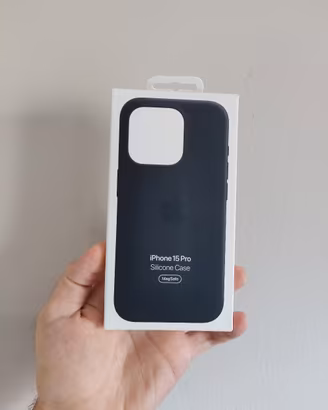 Cover Apple Silicon Case – iPhone 15 Pro – Black
