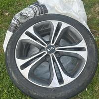 4 cerchi in lega 16 pollici Kia Cee'd con gomme 