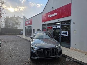 Audi Q5 40 TDI 204 CV quattro S tronic Identity Bl