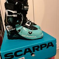 Scarponi sci alpinismo