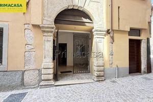 Immobile di 221 m² con 5 locali a Toscolano-Madern