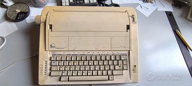 macchina da scrivere elettrica