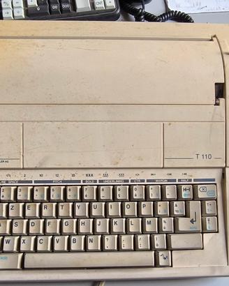 macchina da scrivere elettrica