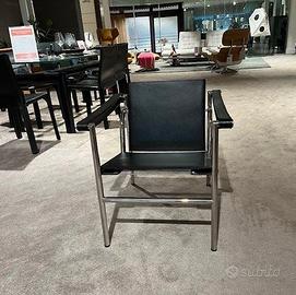 ALIVAR MVSEVM  Poltroncina LC1 in cuoio nero