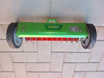 aeratore con ruote 32cm con aste