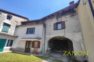 Casa accostata - Moraro