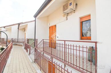 3 LOCALI A CAMPOMARINO