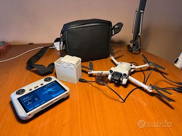 DJI Mini 3 Pro + RC + Flight More combo