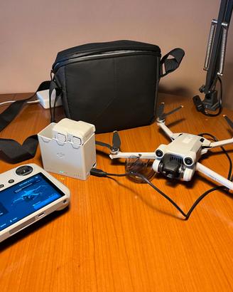 DJI Mini 3 Pro + RC + Flight More combo