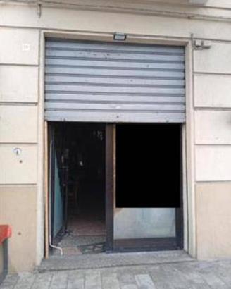 Immobile in asta di 145 m² con 5 locali a Savona