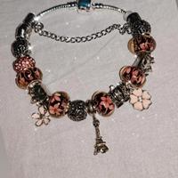 bracciale con torre Eiffel simile al pandora