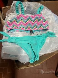 Bikini bimba usato come nuovo.