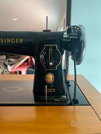 Macchina da cucire Singer anni 60