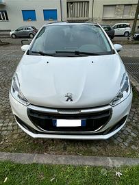 Peugeot 208 1,6 HDI Allure 5p