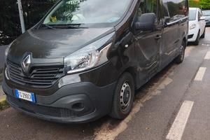 Renault Trafic tetto alto passo lungo euro 6B