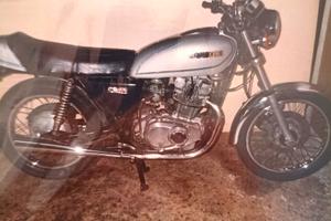 Moto d'epoca Suzuki 400 a.i. 1987km 28000.