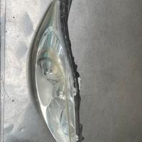 Fari Ford Fiesta
